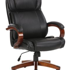 Кресло офисное BRABIX PREMIUM "Magnum EX-701" (дерево, рециклированная кожа, черное) 531827 в Кудымкаре - kudymkar.mebel24.online | фото 1