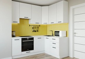 Кухонный гарнитур Белый Глянец 2200*1600 h950 (Стол. 26мм) в Кудымкаре - kudymkar.mebel24.online | фото 1